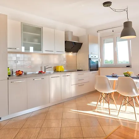 Apartman Kuje Apartment *